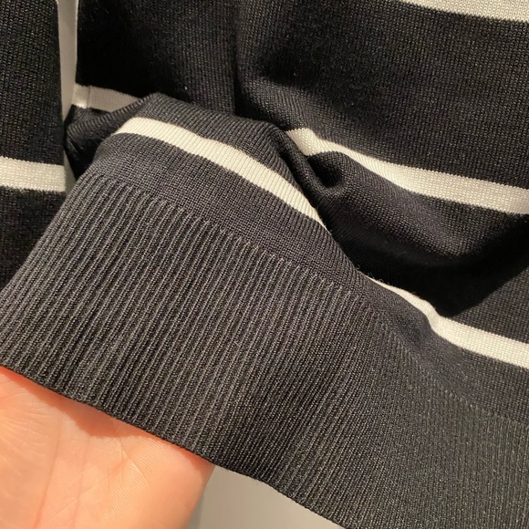 Cable & gauge, ,turtleneck sweater NWOT , SM , - Picture 5 of 6